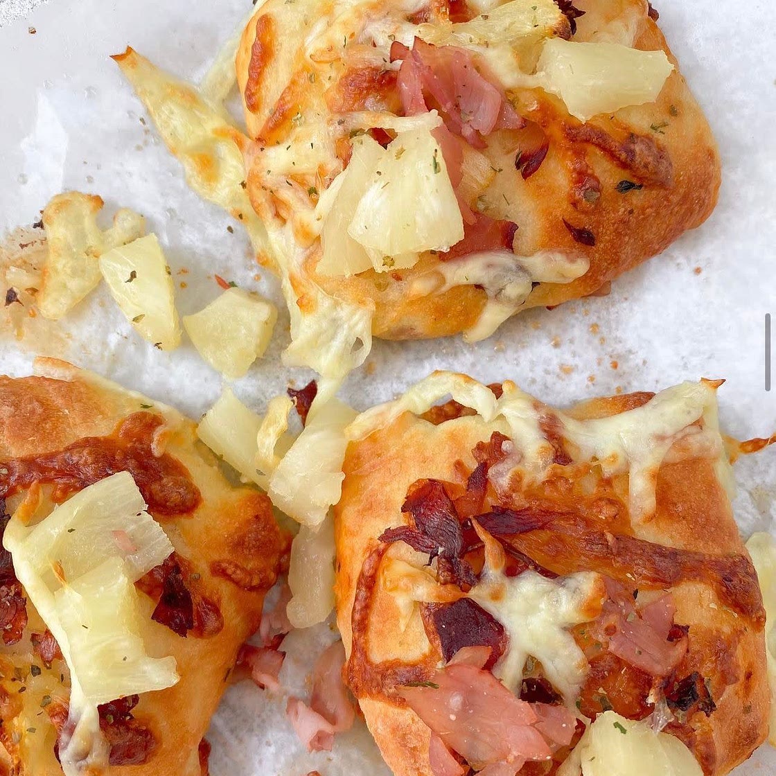 Clean Treats - Hawaiian Pizza Pockets