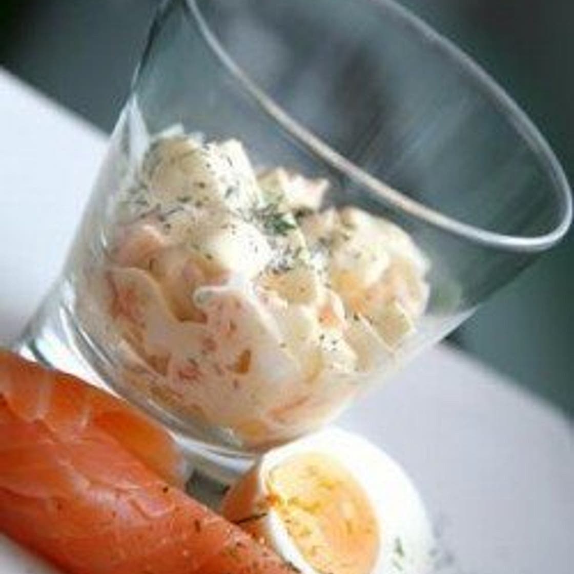 Eiersalat mit Räucherlachs
