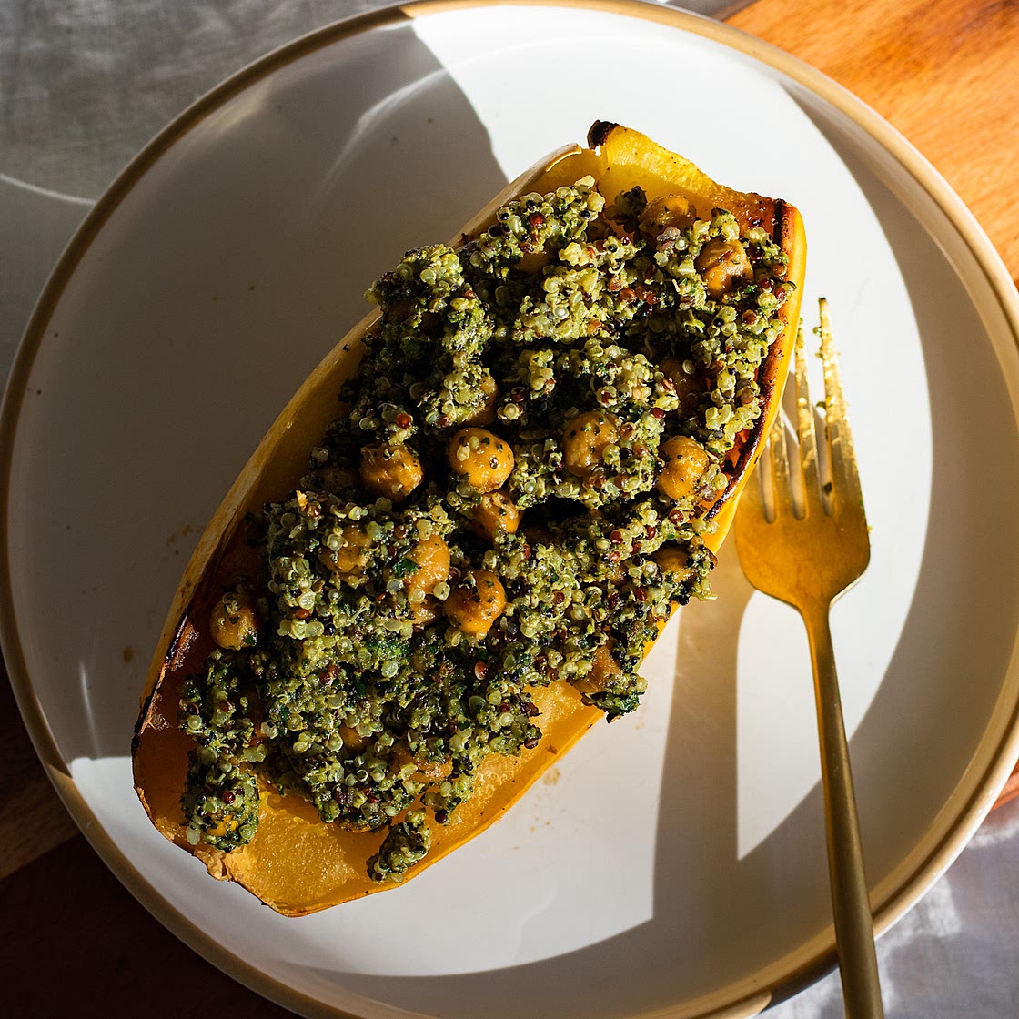 Pesto Quinoa and Chickpea Stuffed Spaghetti Squash