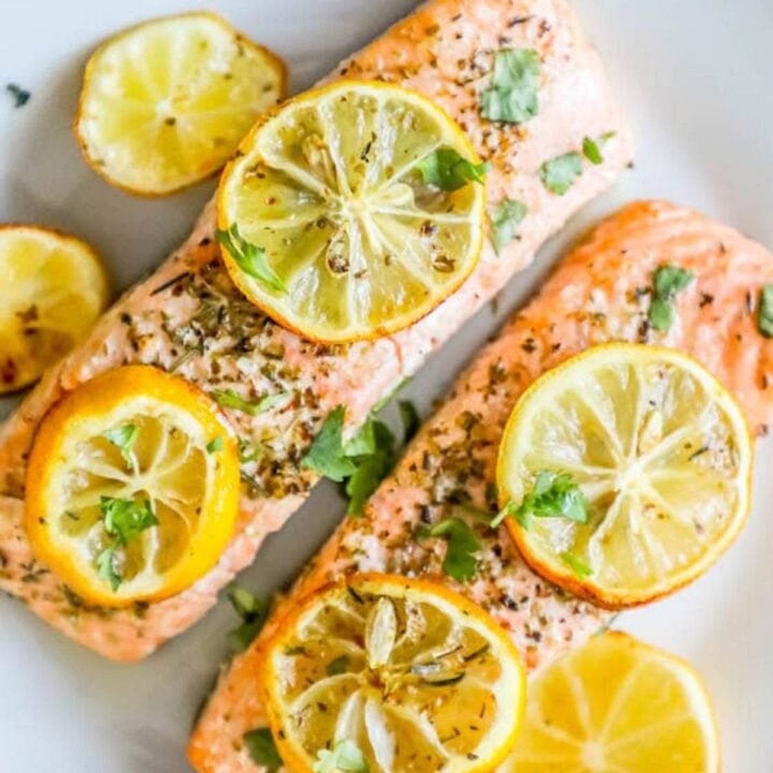 Easy Air Fryer Lemon Garlic Salmon Recipe