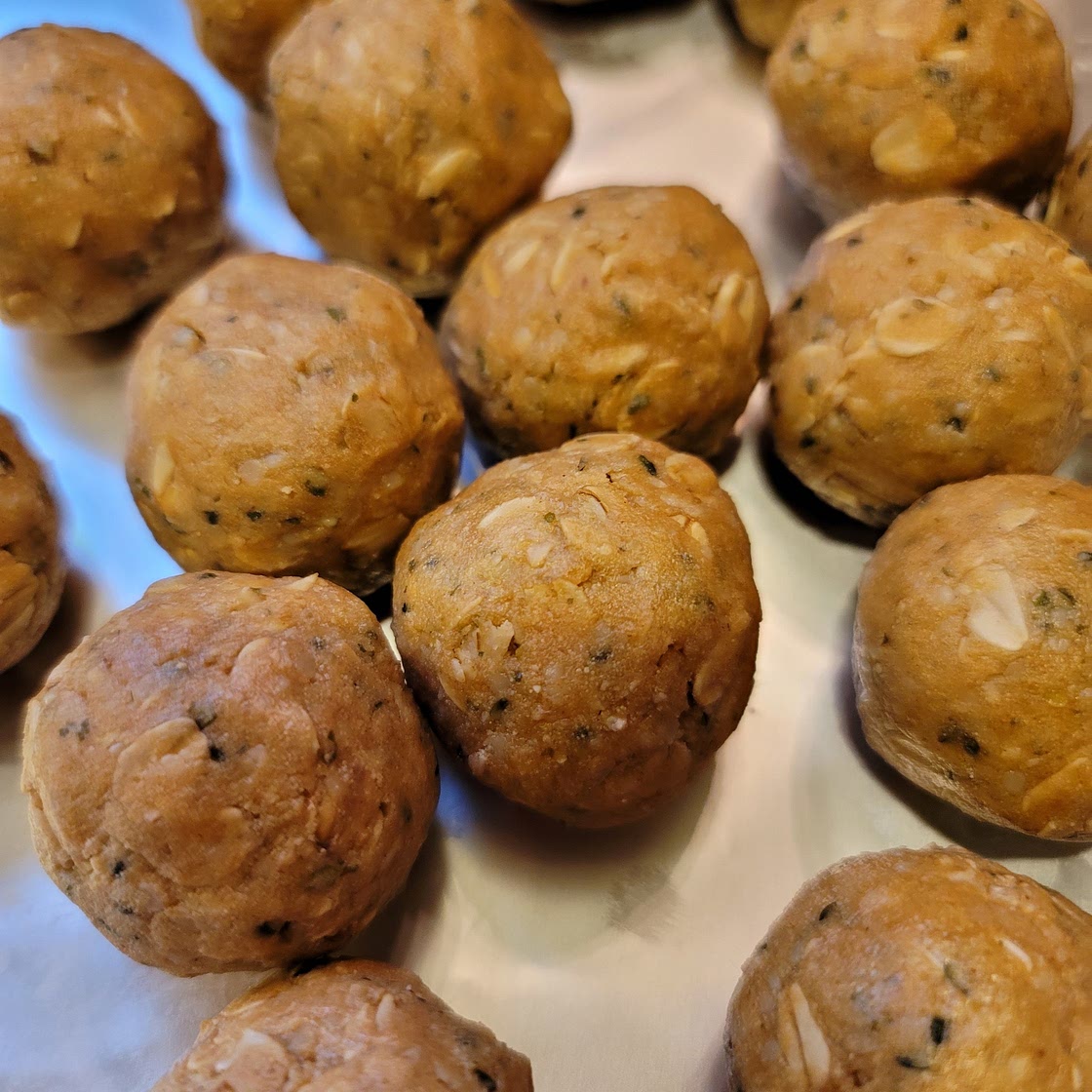 Peanut butter snack balls