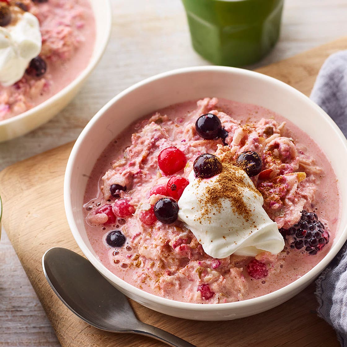 Apple, pear and berry bircher