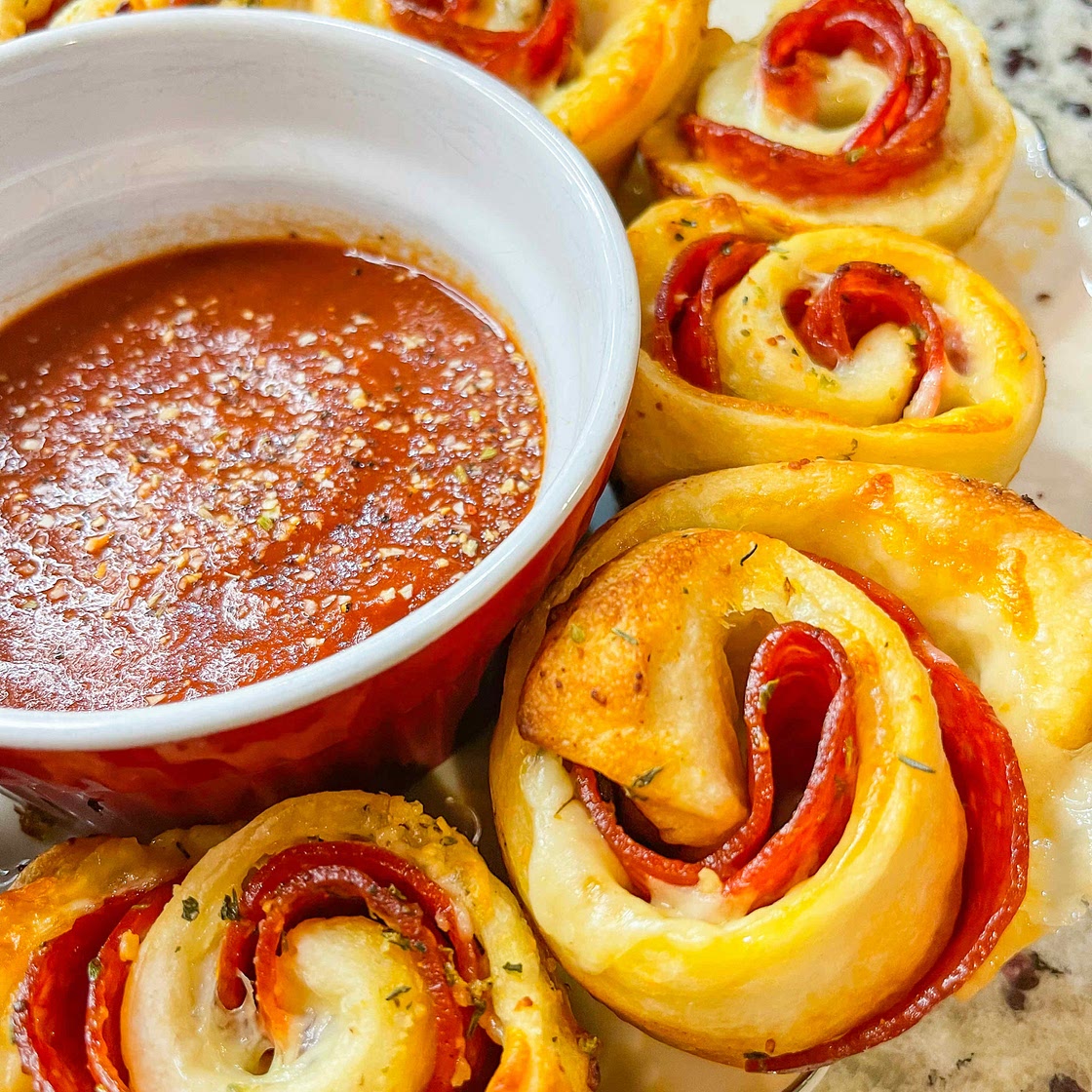 Pepperoni rose roll ups 