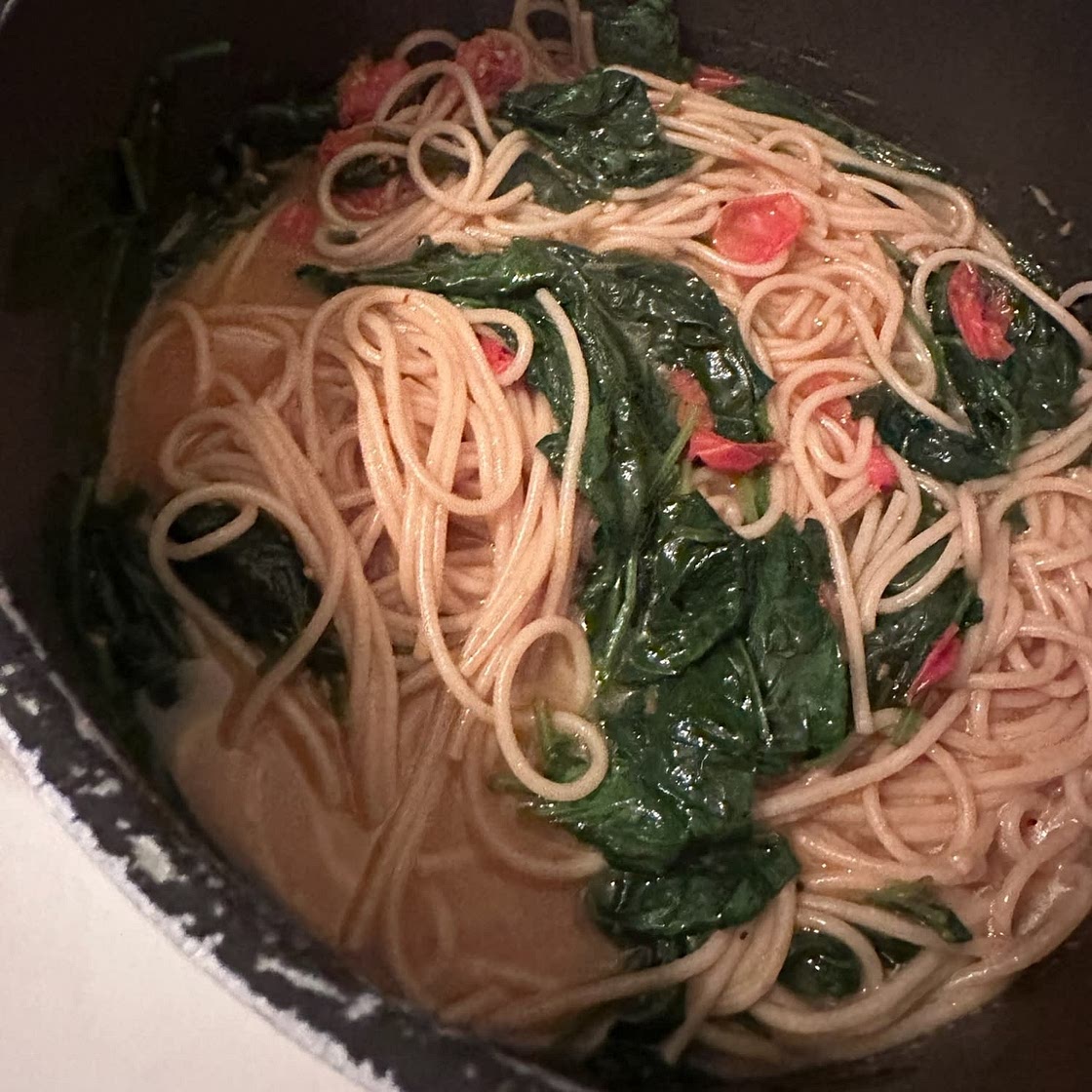 One-Pot Spaghetti With Cherry Tomatoes and Kale