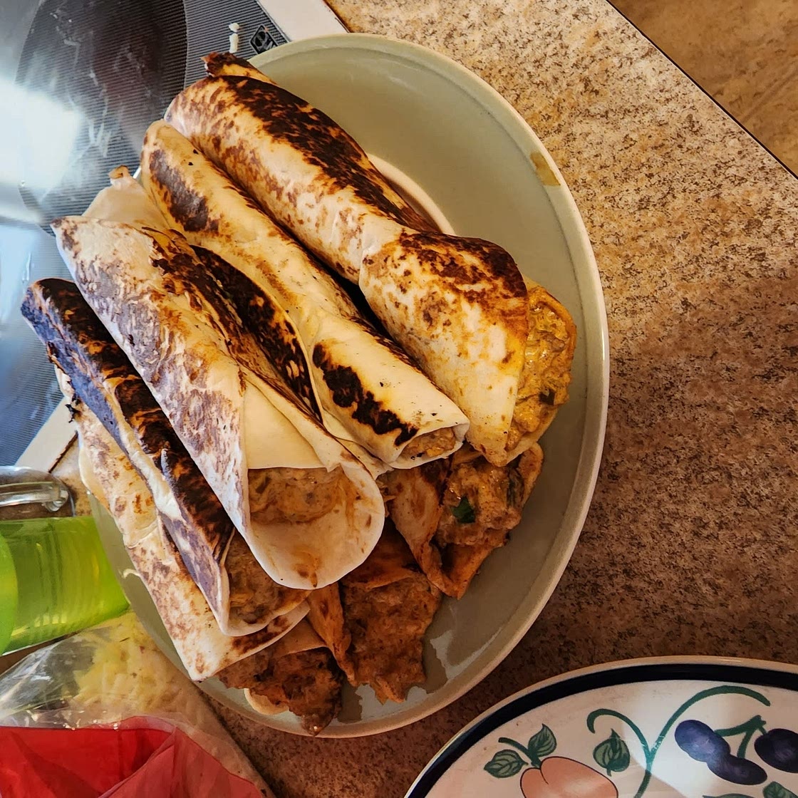 Crispy Jalapeno Popper Beef Taquitos