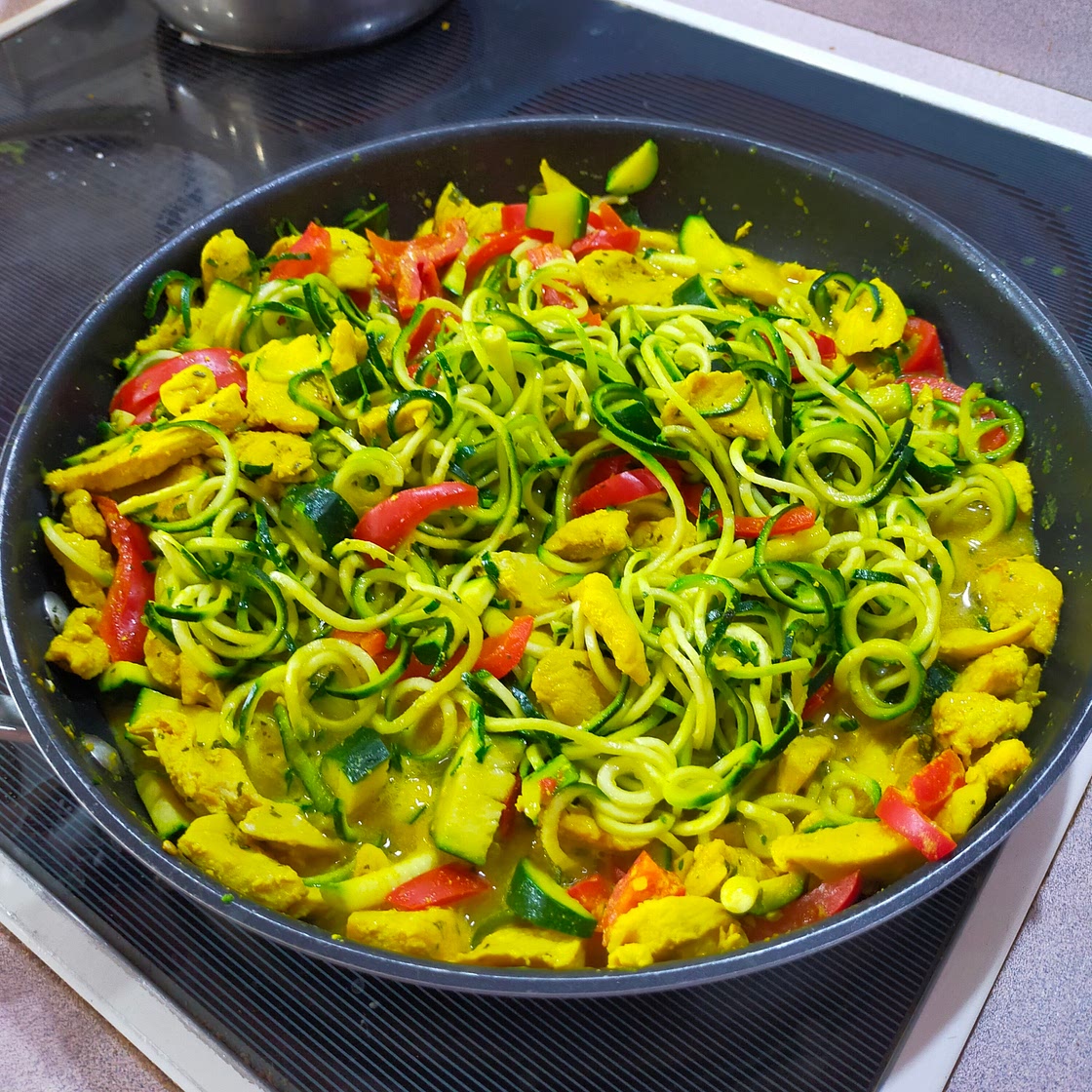 Chicken Curry with Zucchini Noodles