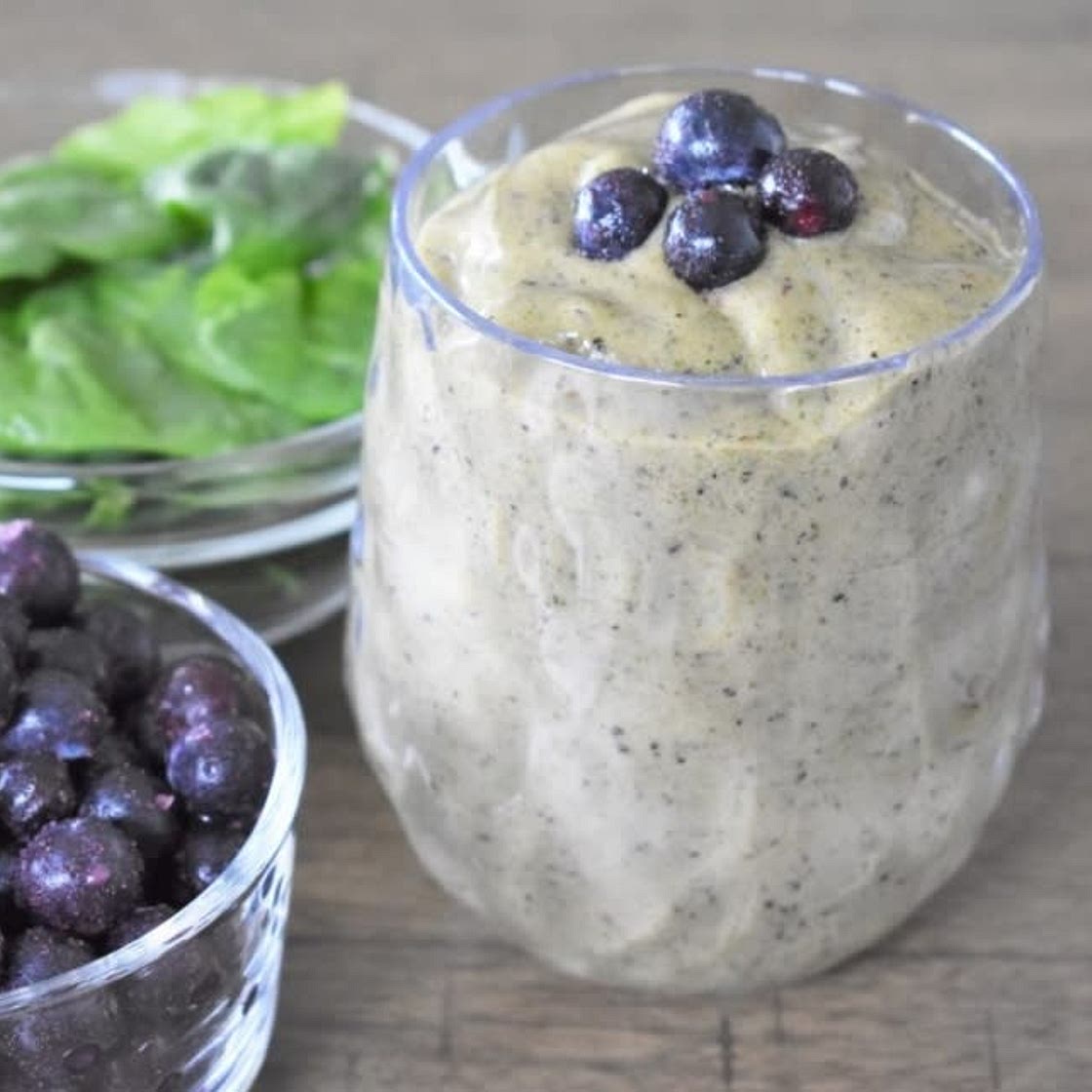 Amazing Green Spinach Smoothie