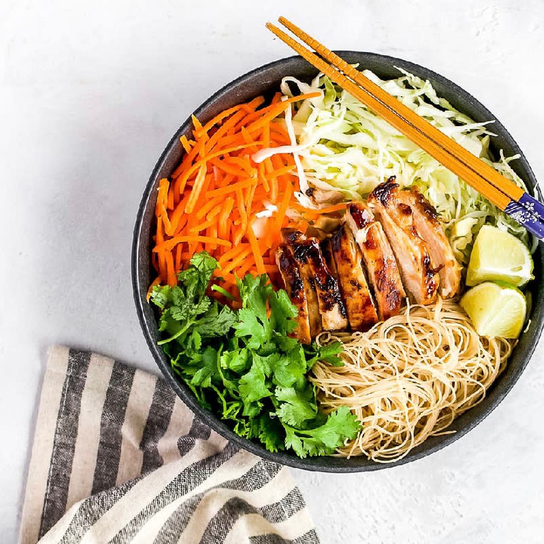 Grilled chicken vermicelli bowl