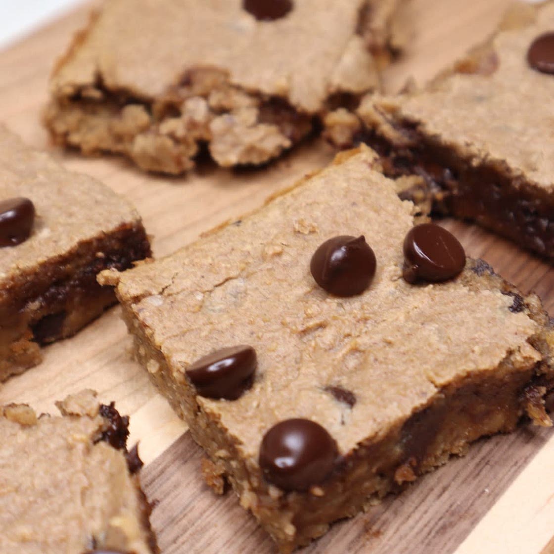 Chocolate Chip Chickpea Blondies