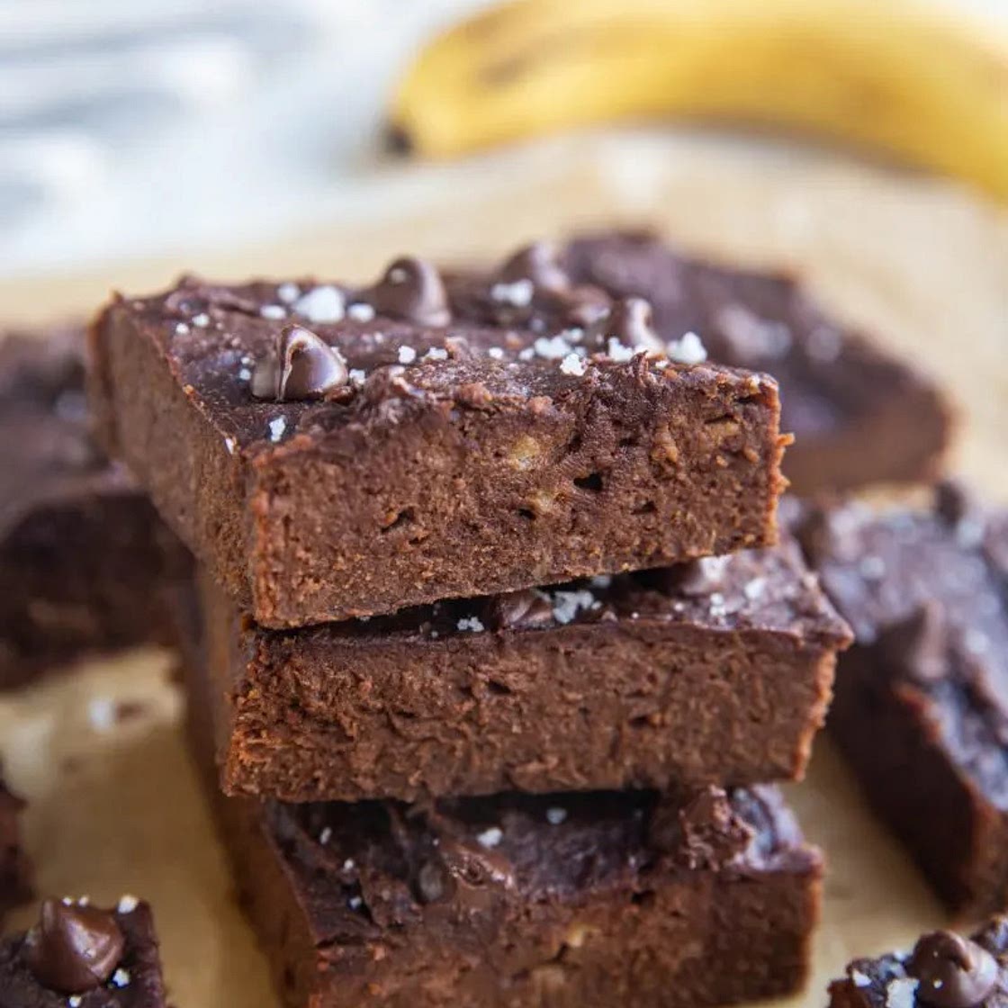 5-Ingredient Peanut Butter Banana Brownies