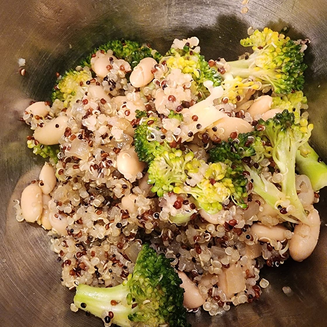 One Pan Broccoli Quinoa Skillet with Parmesan and White Beans