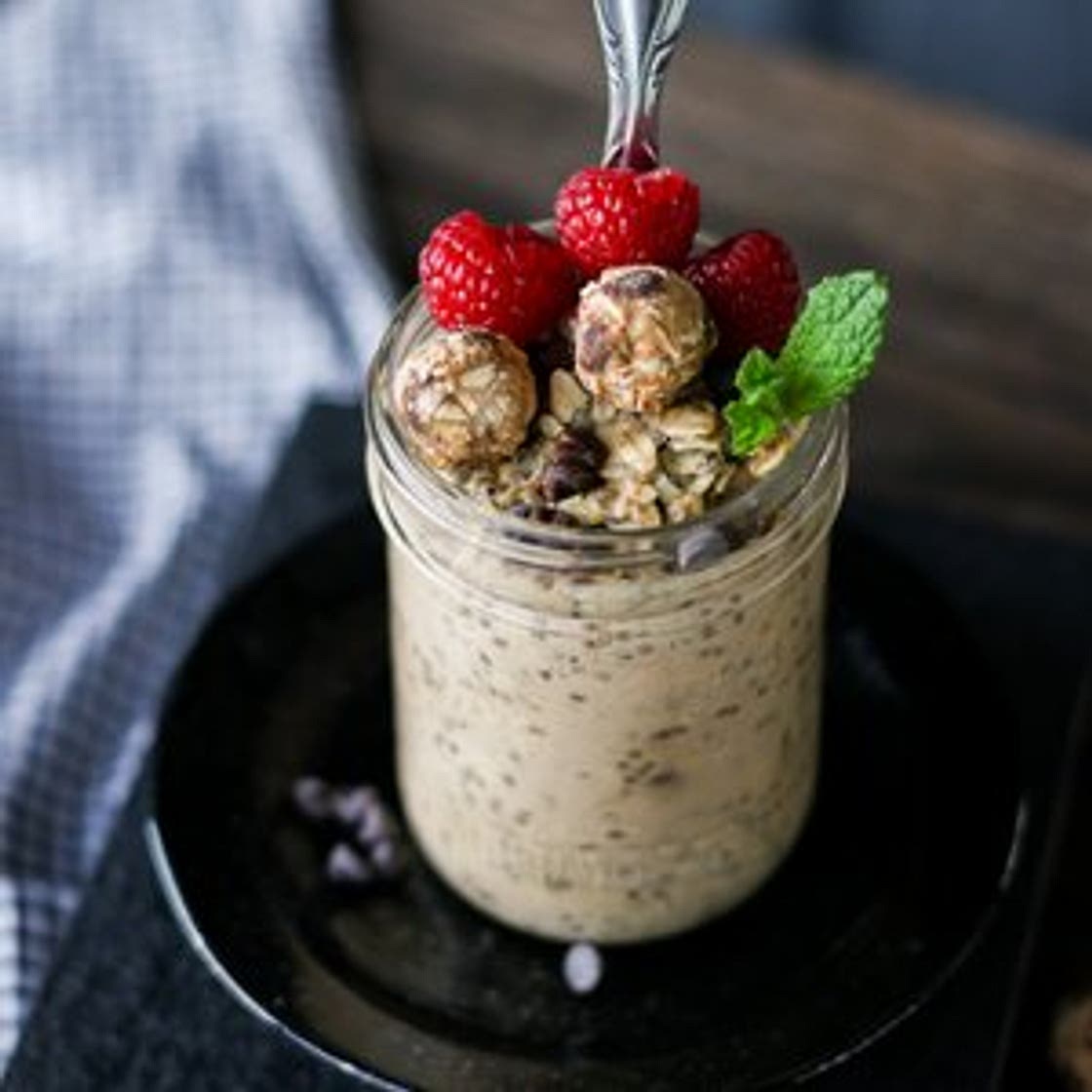 Chocolate Chip Cookie Dough Overnight Oats