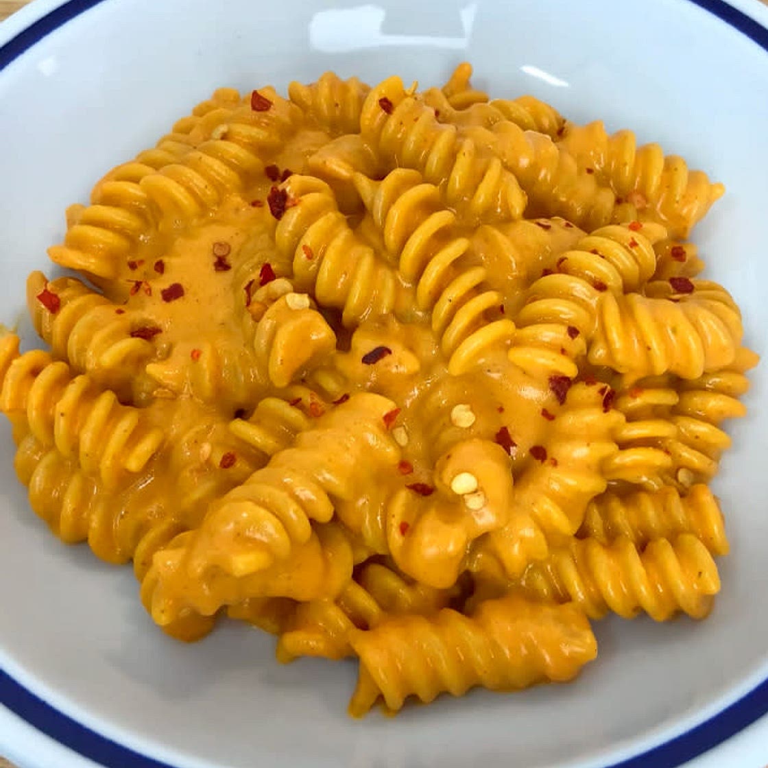 CREAMY SPICY PASTA