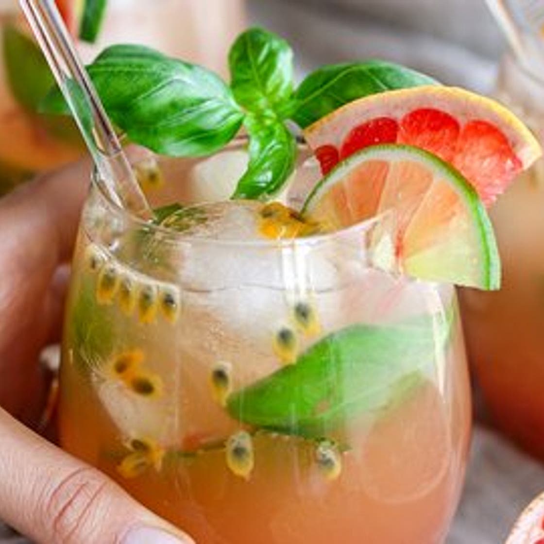 Passion Fruit & Kombucha Spritz