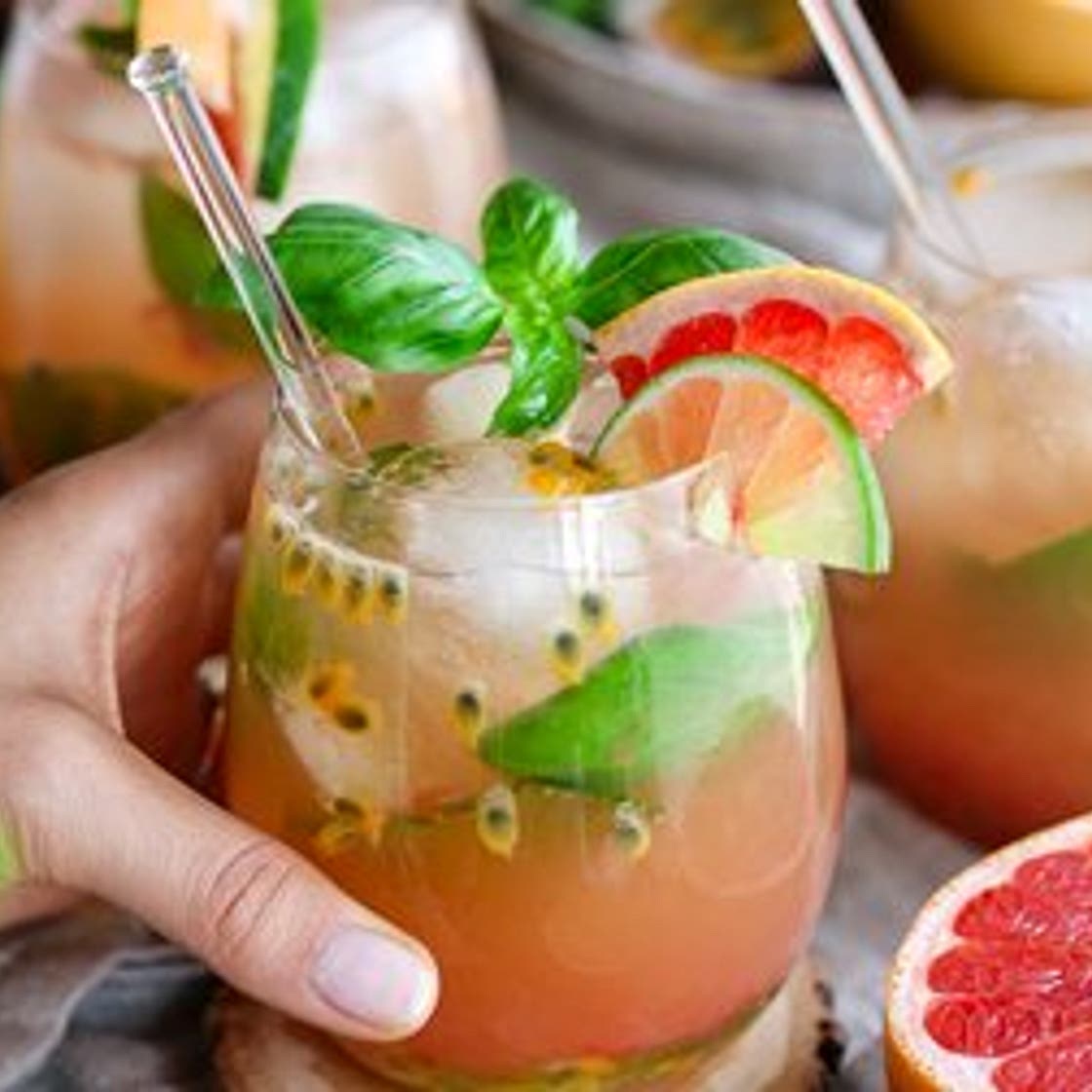 Passion Fruit & Kombucha Spritz