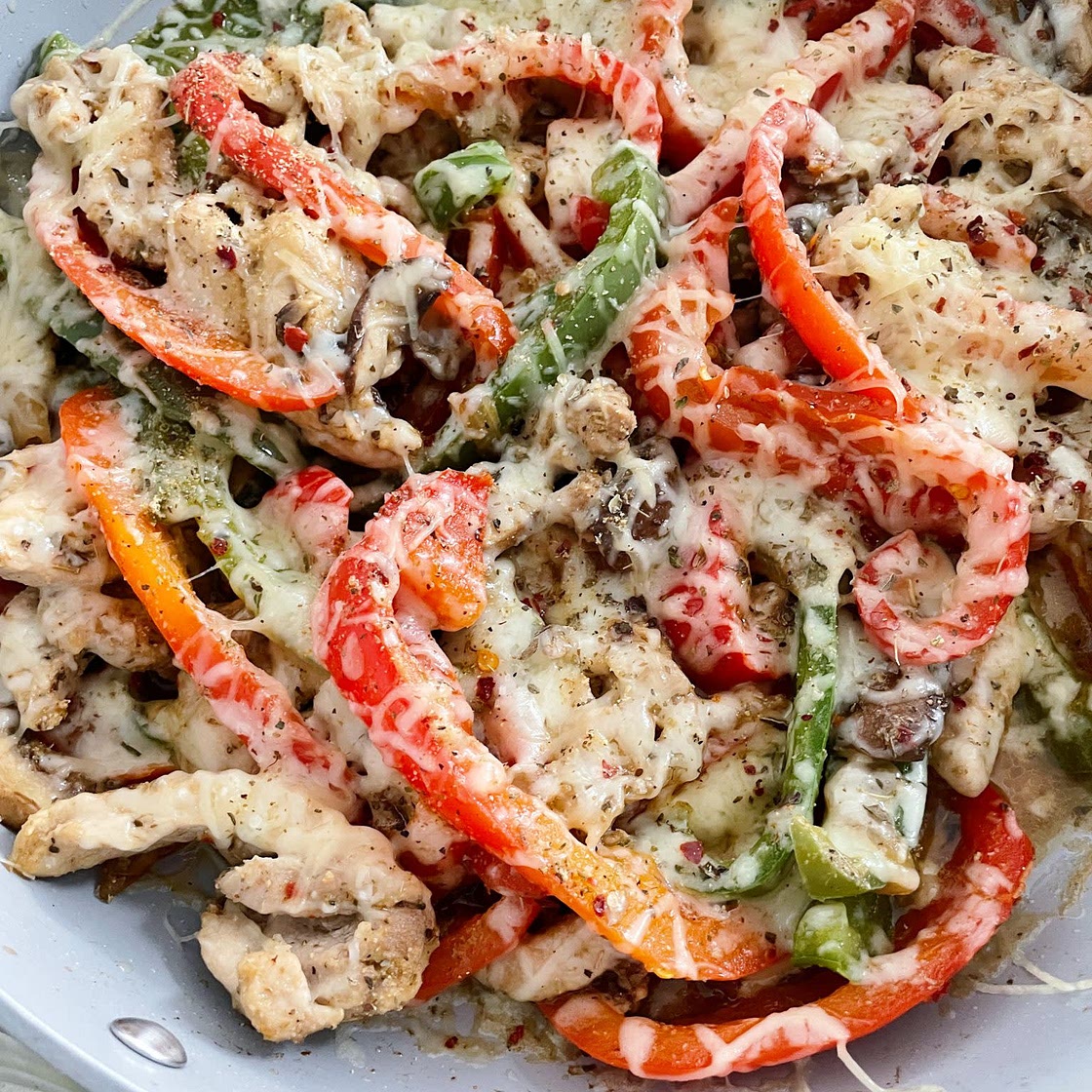 Chicken Cheesesteak Skillet - 418 calories