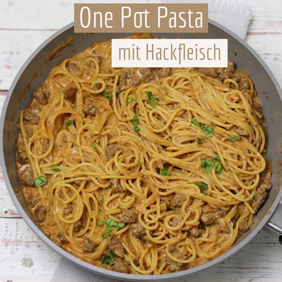 One Pot Pasta mit Hackfleisch