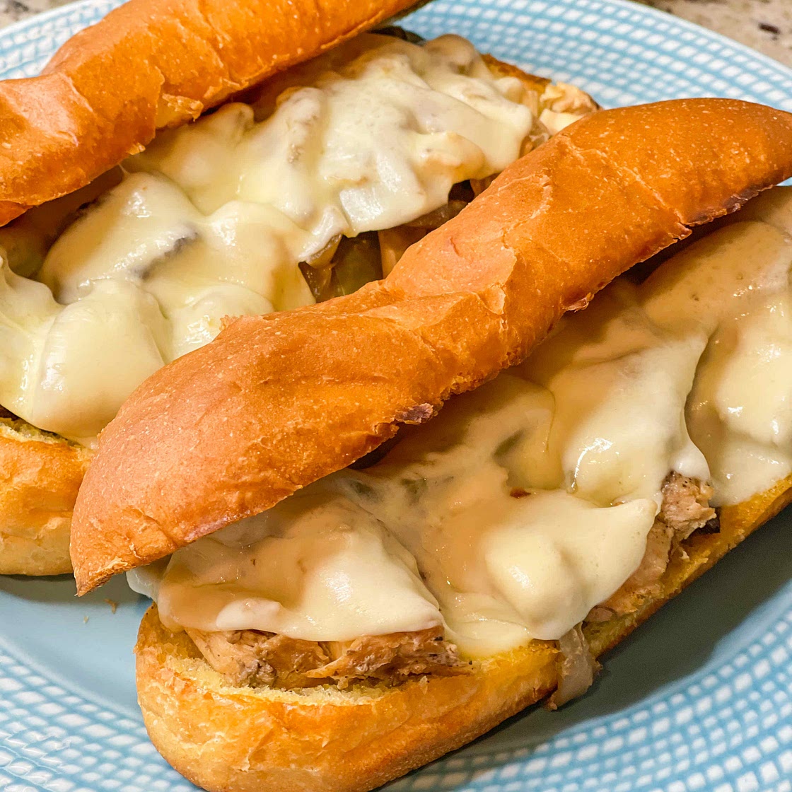 Crockpot Chicken Philly Cheesesteak 