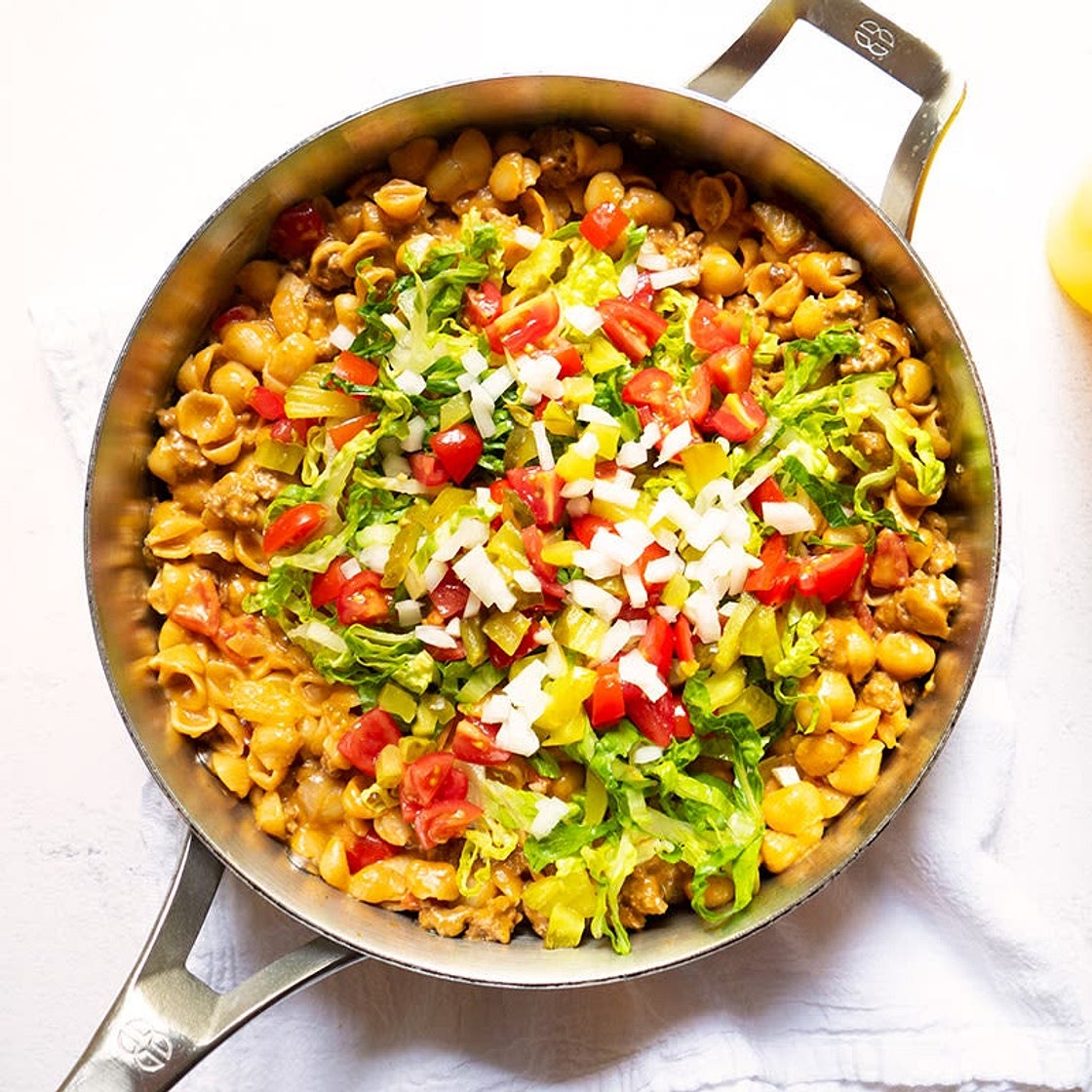 One-Pot Mac & Cheeseburger