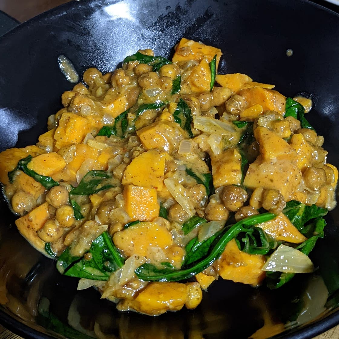 Satay sweet potato curry
