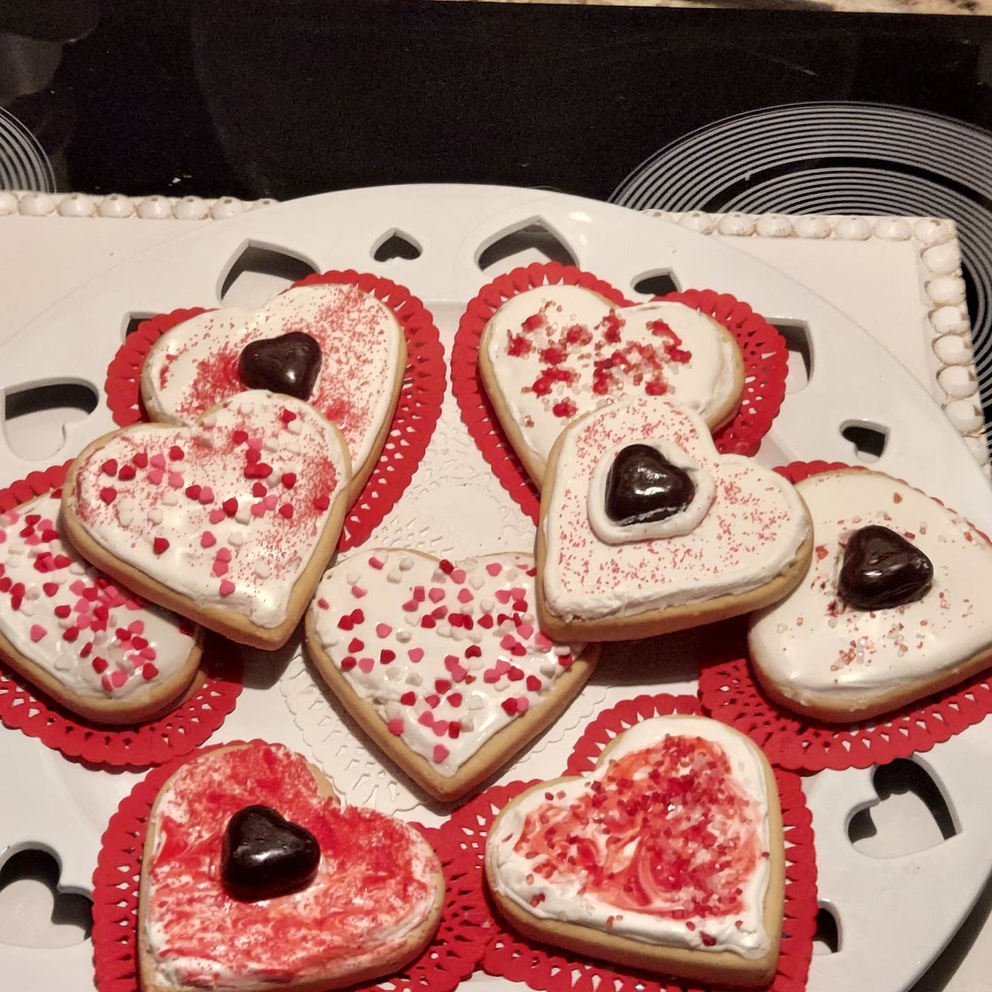 No Spread Vanilla Almond Sugar Cookies