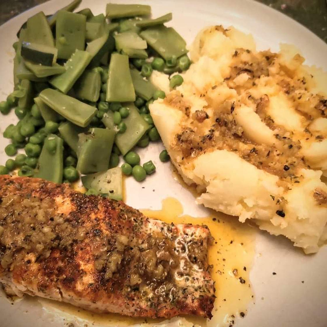 Salmon with Garlic Sauce and Mash