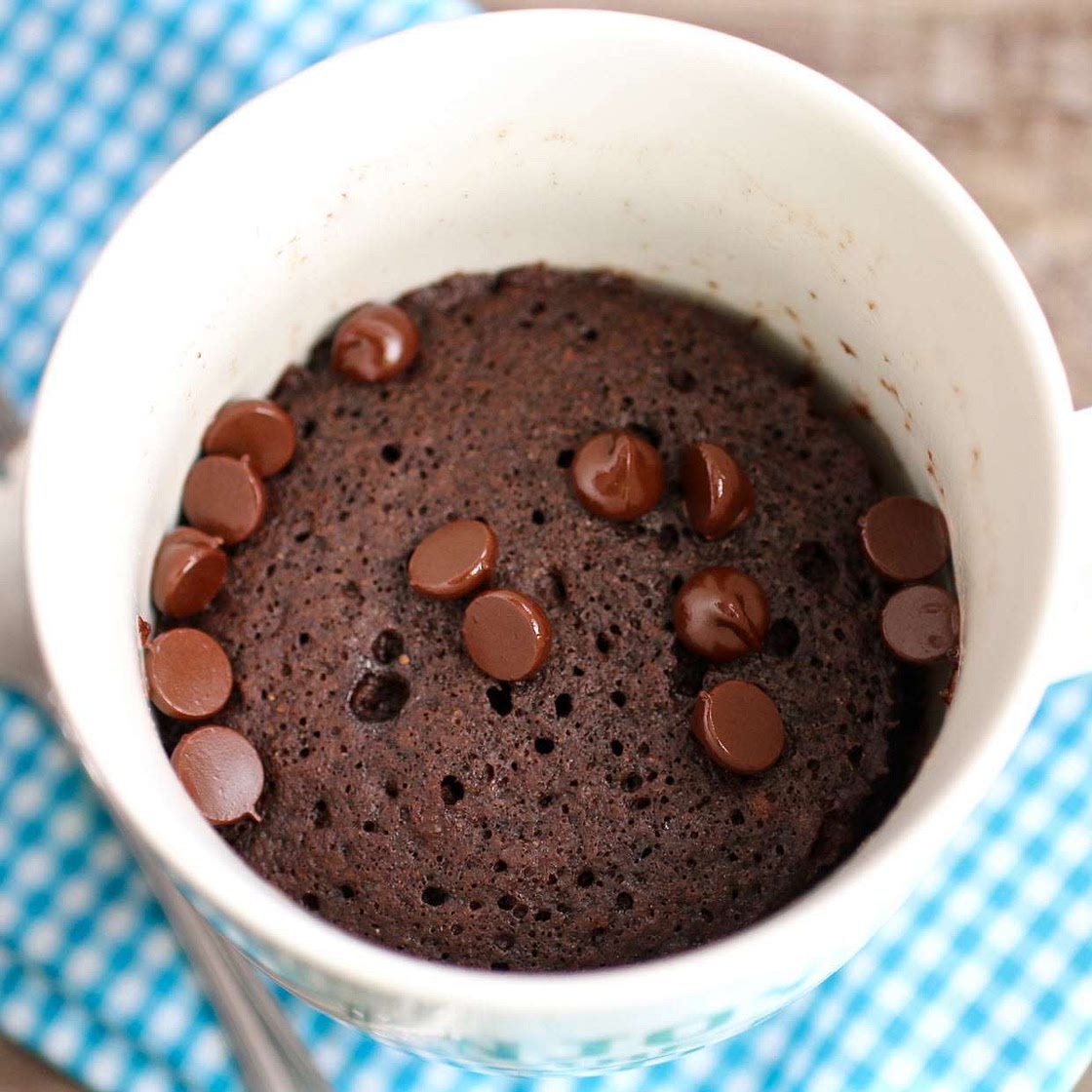 1-Minute Flourless Chocolate Mug Cake (Microwave)