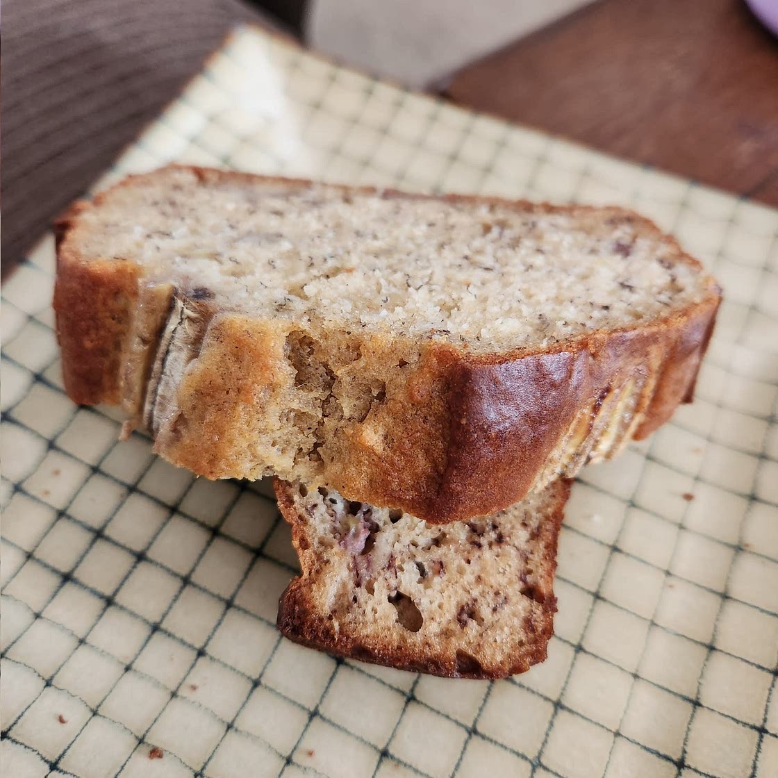 Best Ever Healthy Banana Bread Recipe