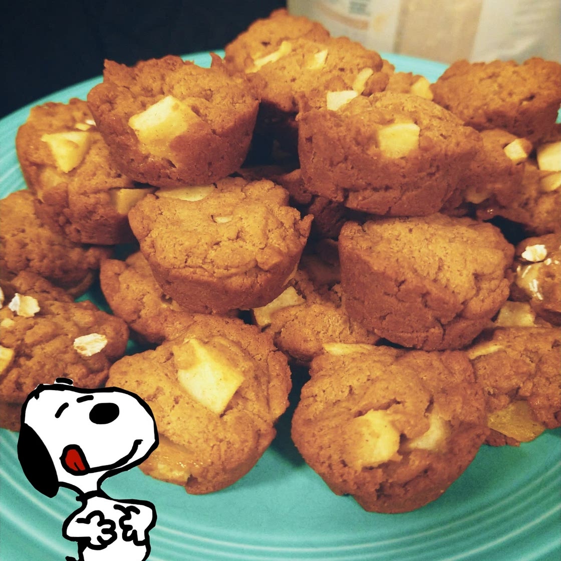 Apple Cinnamon Muffins with Walnuts