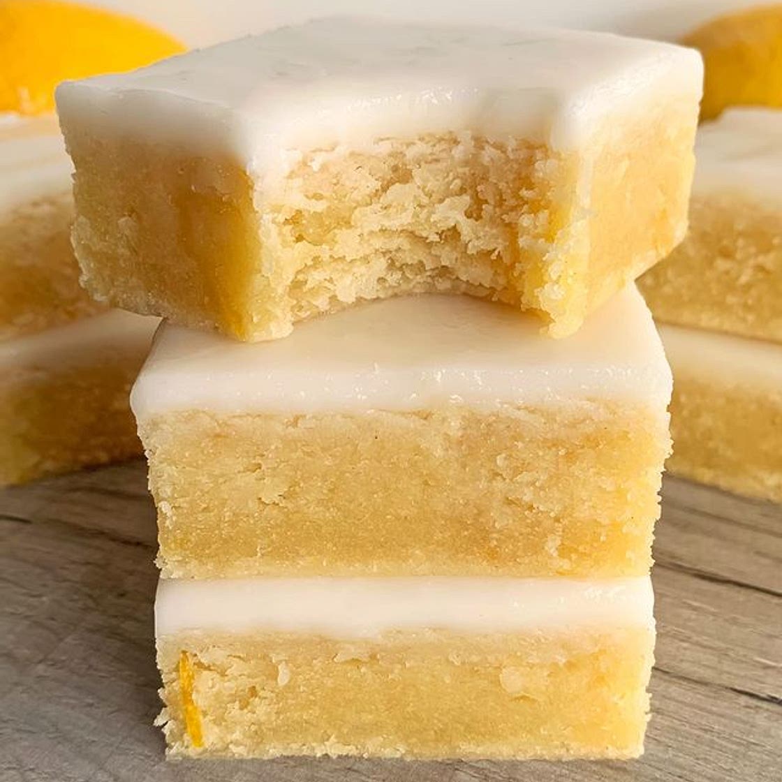 LEMONIES AKA Lemon Blondies 😍