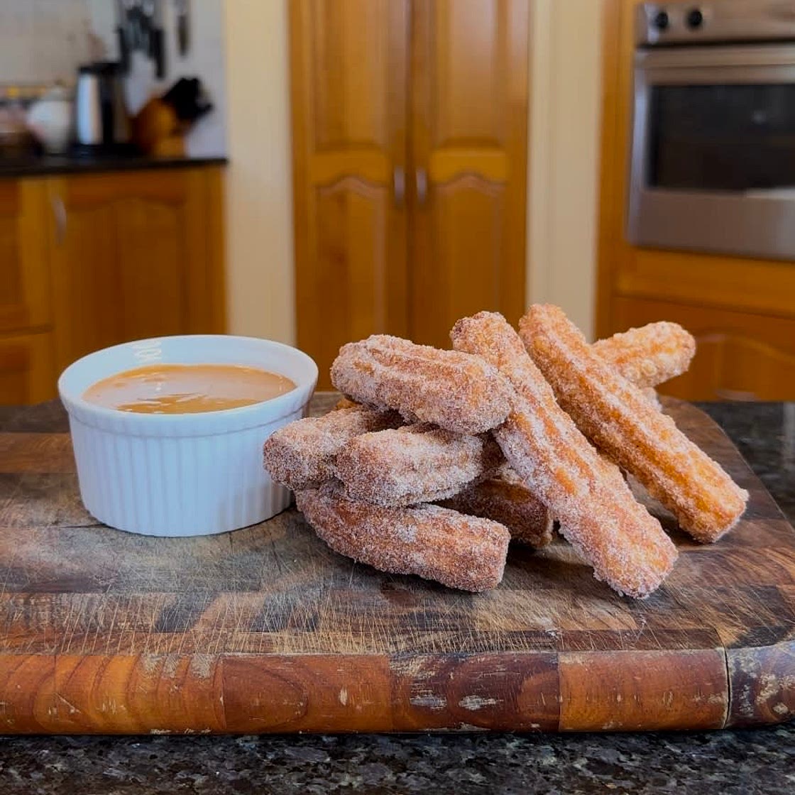 Authentic Churros w/ dulce de leche 