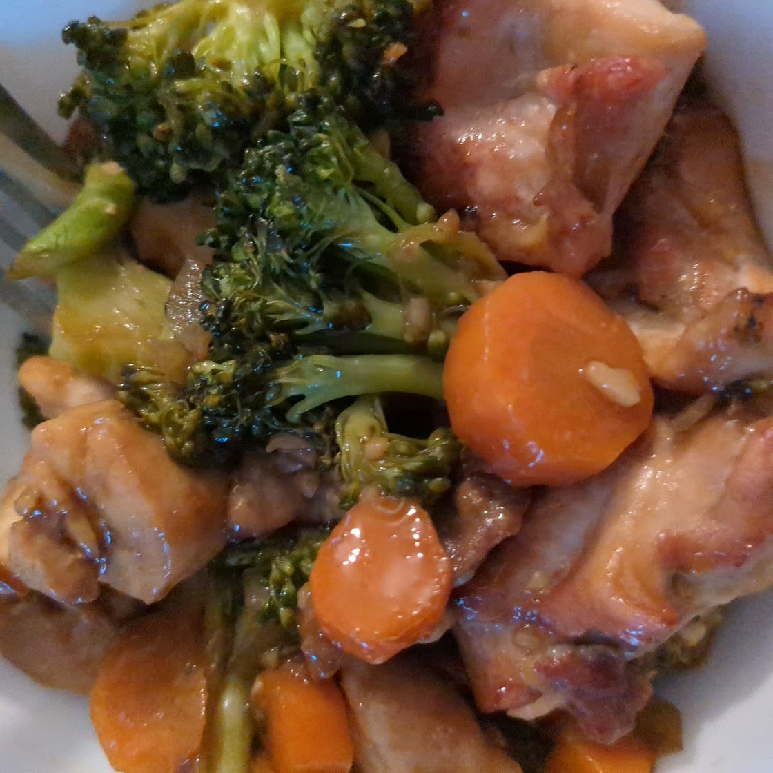 Honey Garlic Chicken and Veggie Sheet Pan Stir Fry