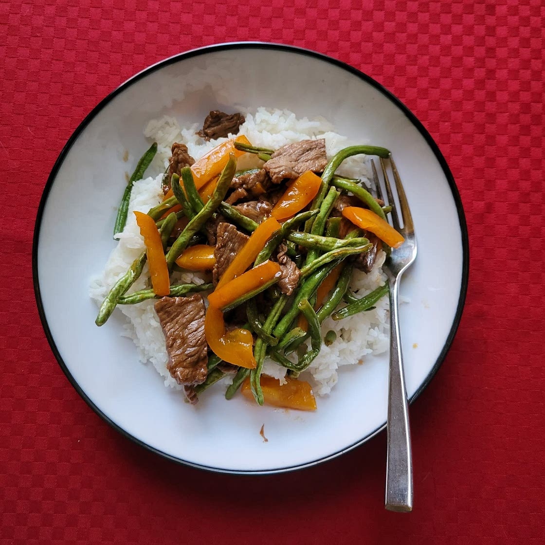 20-Minute Garlic Beef & Green Bean Stir-fry Recipe: This Garlicky Beef Recipe Is Worth Buying Chopsticks For | Beef | 30Seconds Food