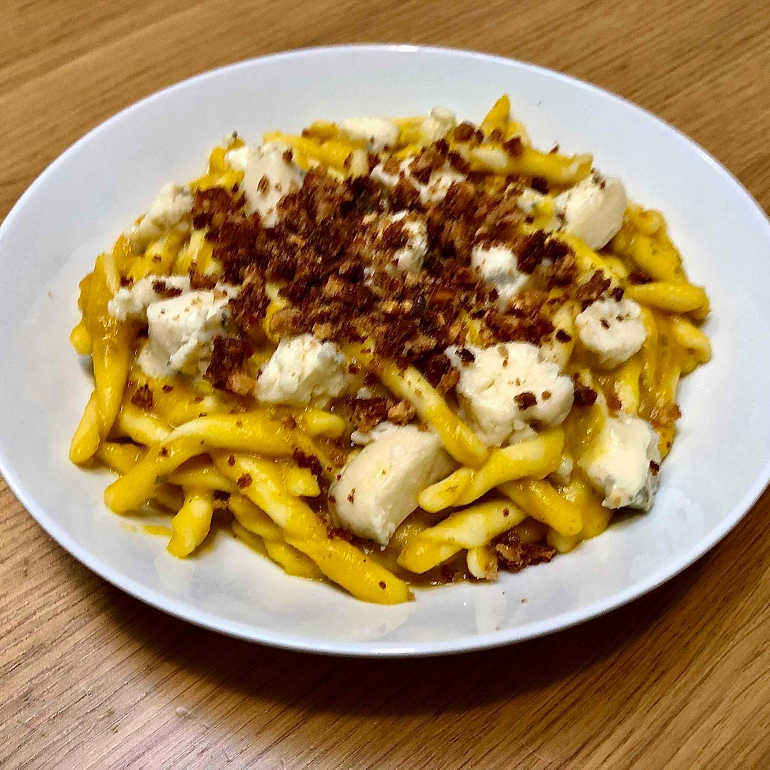 69. Pumpkin, Gorgonzola and Amaretti Pasta
