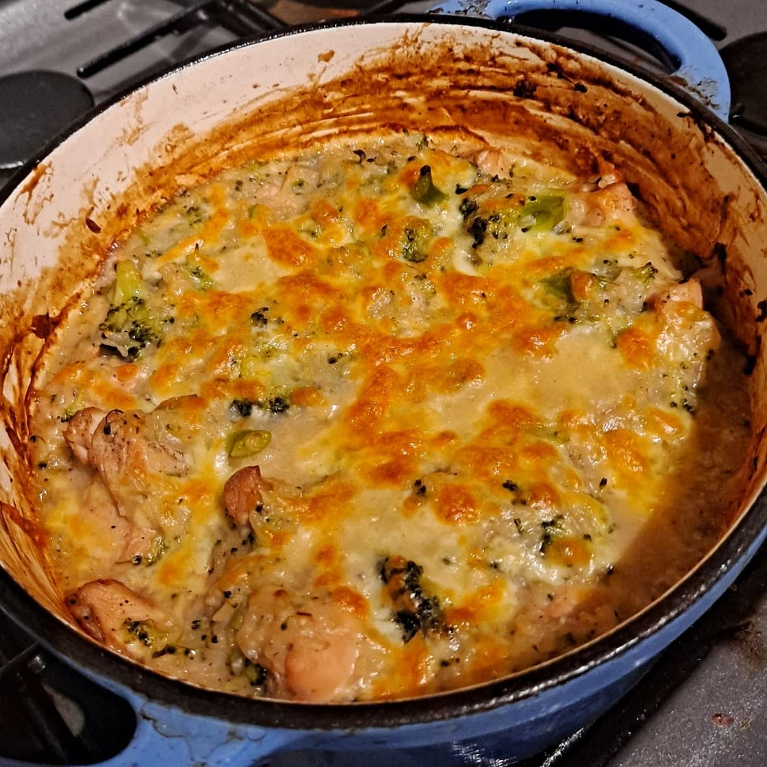 Cheesy Broccoli Chicken and Rice Casserole
