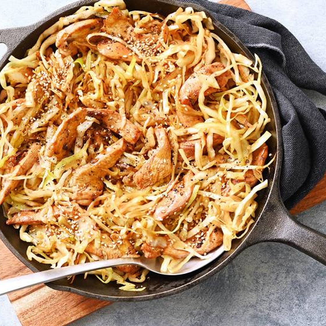 Black Pepper Chicken and Cabbage Stir-Fry