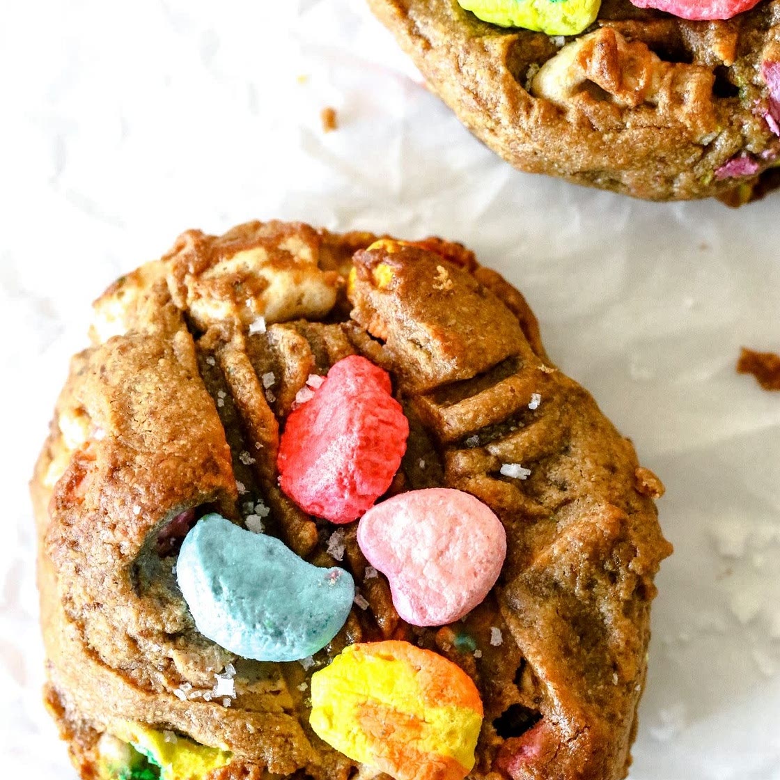 Peanut Butter Lucky Charms Cookies