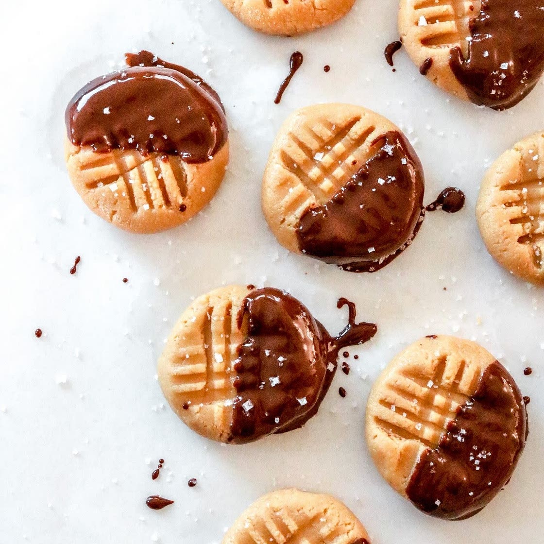 No-Bake Vegan Peanut Butter Cookies