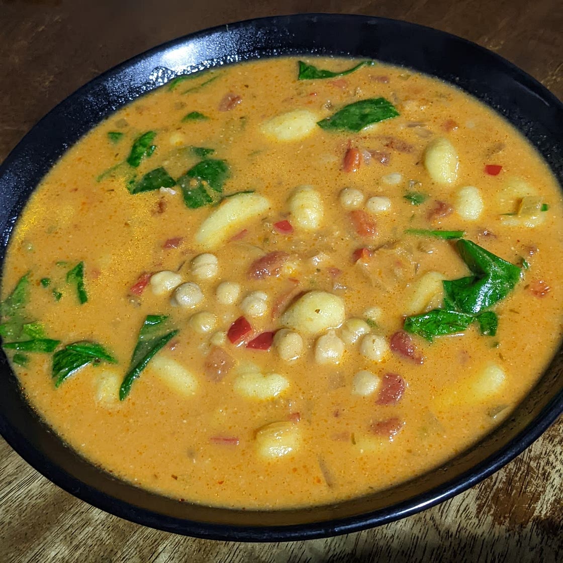 Vegan Gnocchi Tomato Soup
