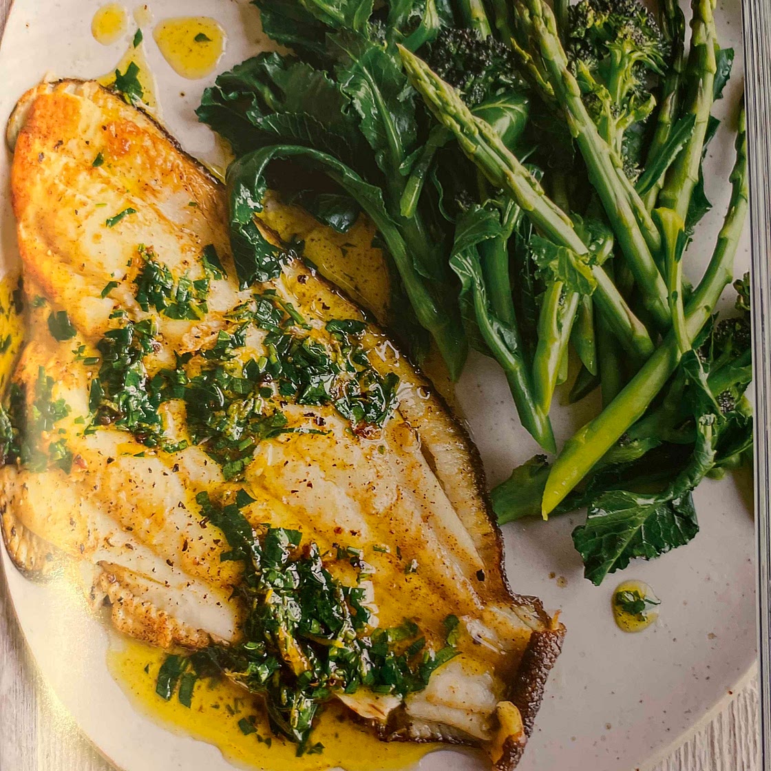 Pan fried fish with lemon and parsley