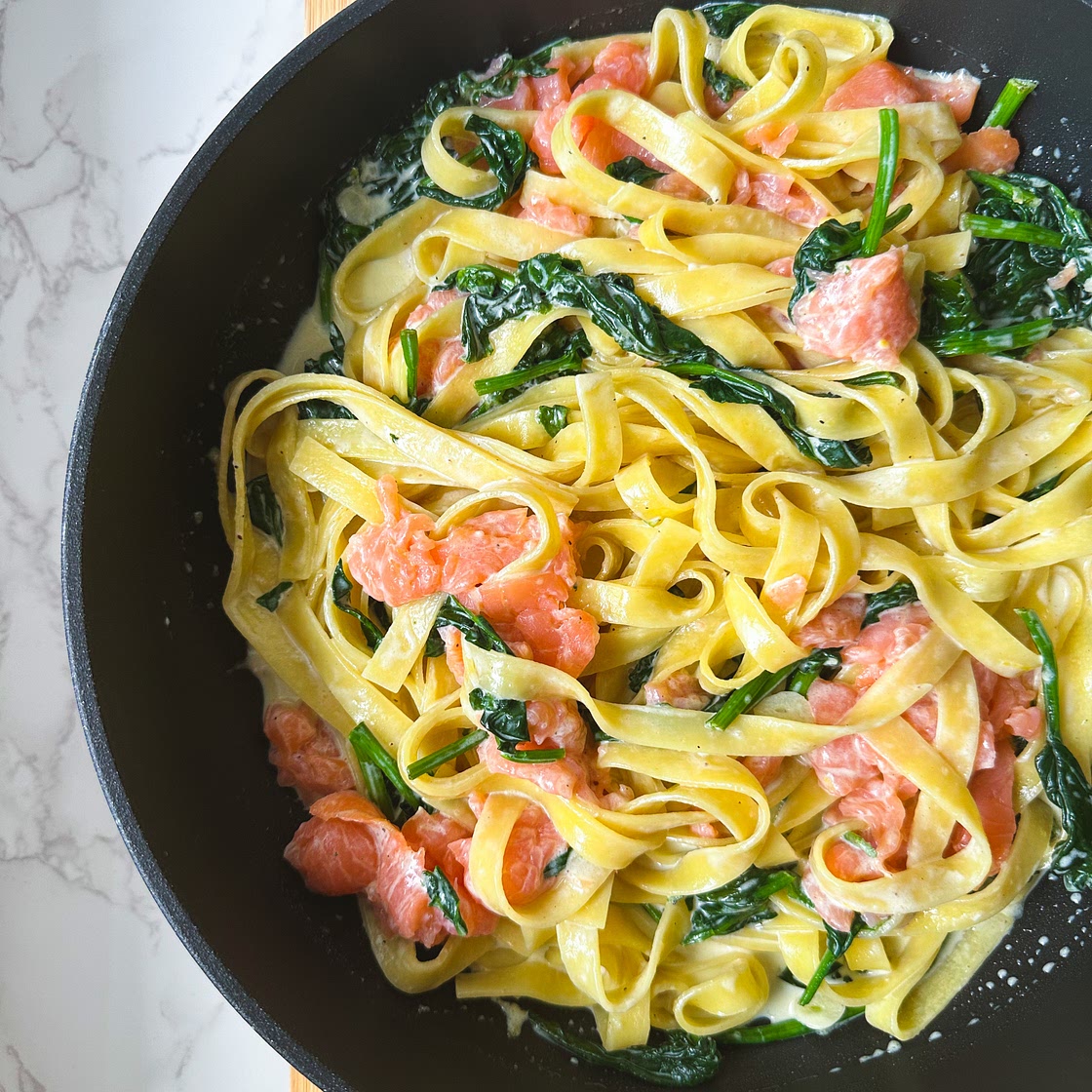Creamy Salmon Spinach Pasta