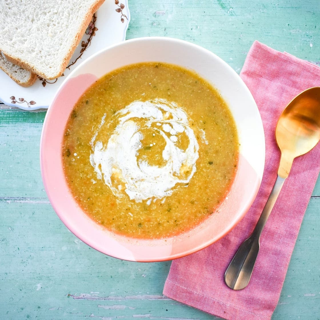Easy Vegan Cauliflower Soup with White Beans