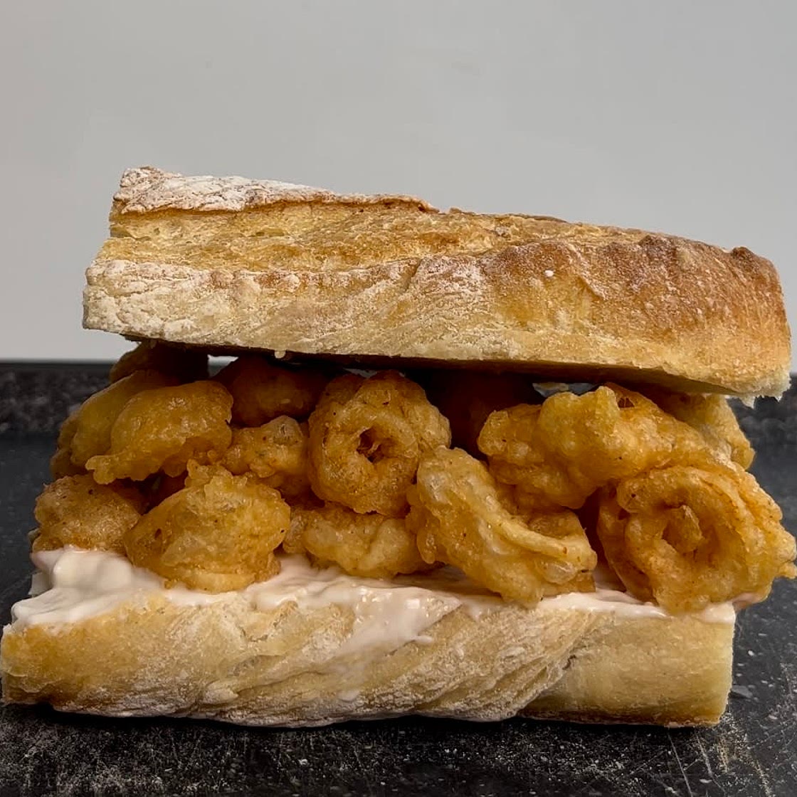 Sandwiches around the world | Bocadillo de calamari | Spain