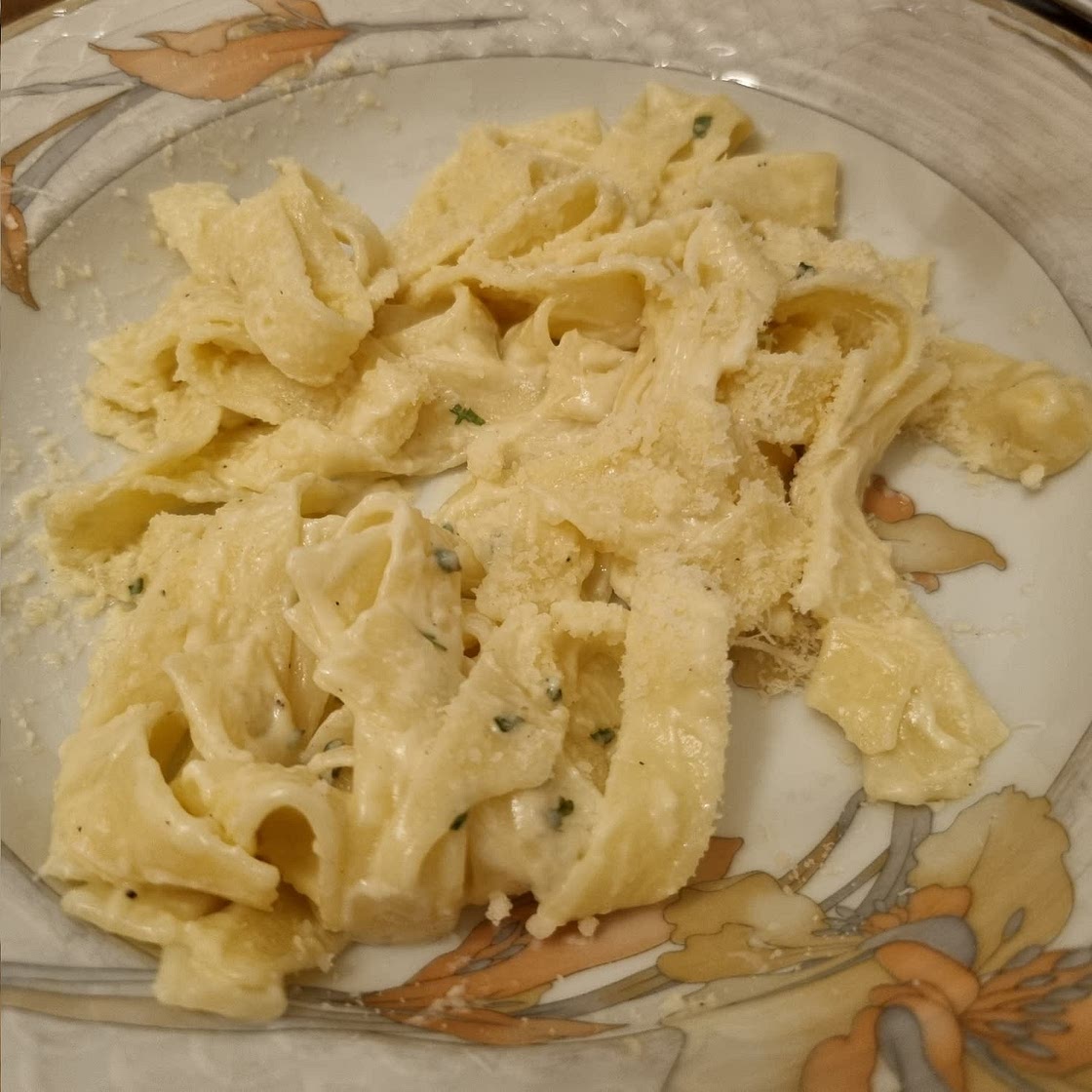 Copycat Olive Garden Alfredo Sauce