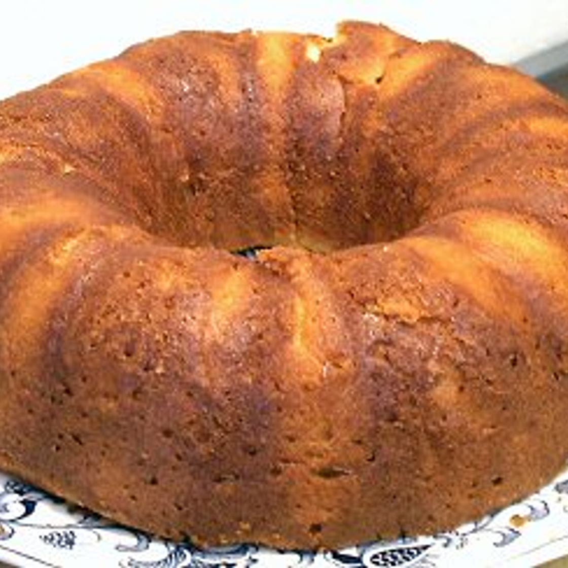 EASY POUND CAKE - Linda's Low Carb Menus & Recipes