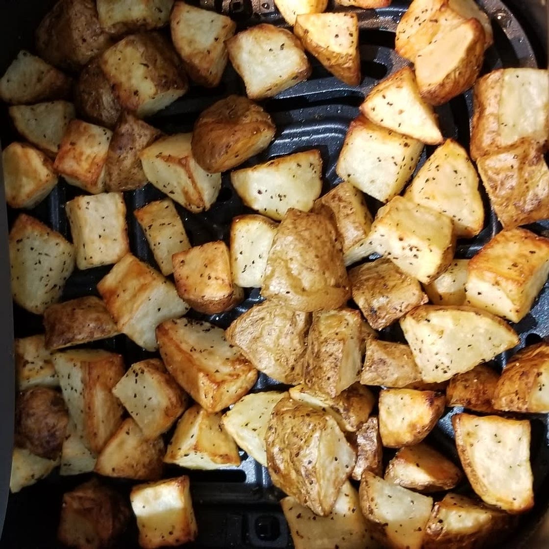 Air Fryer Roasted Potatoes