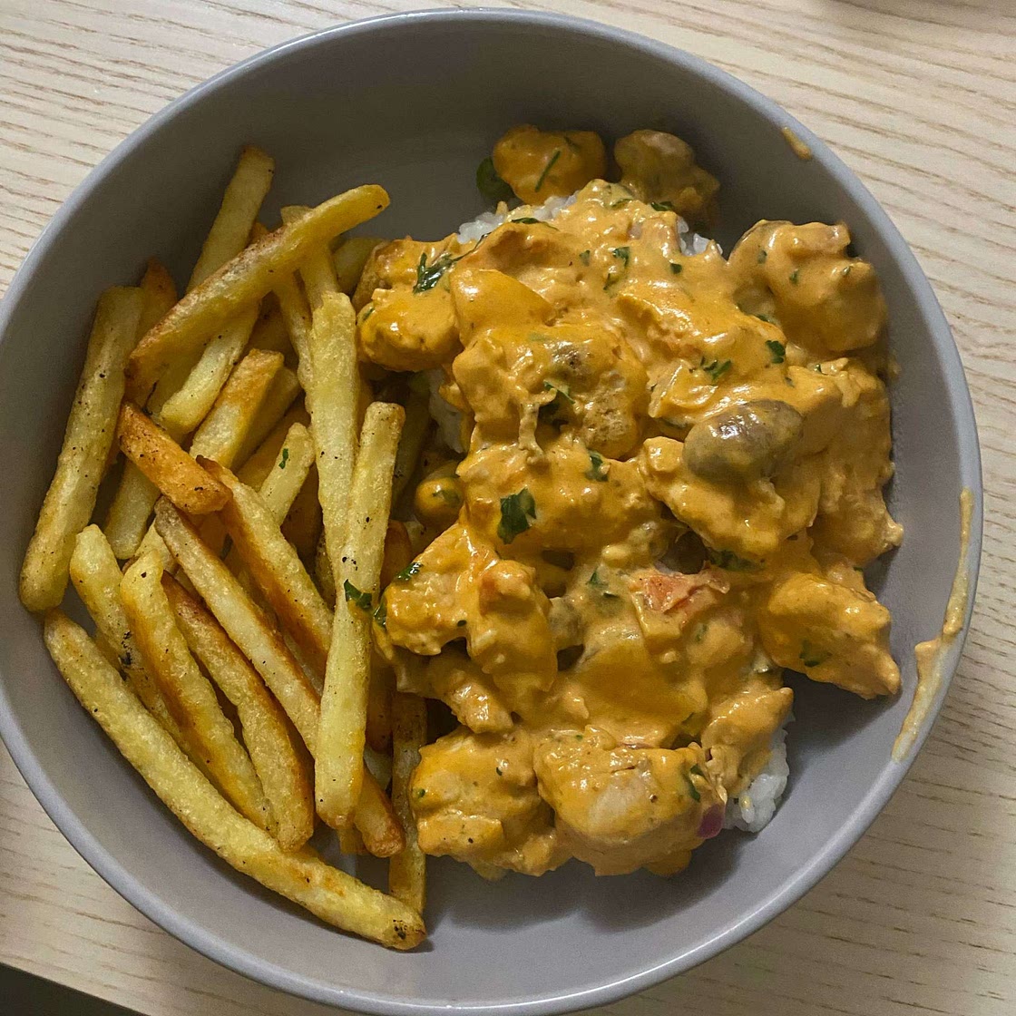 Brazilian Stroganoff (Vegetarian)