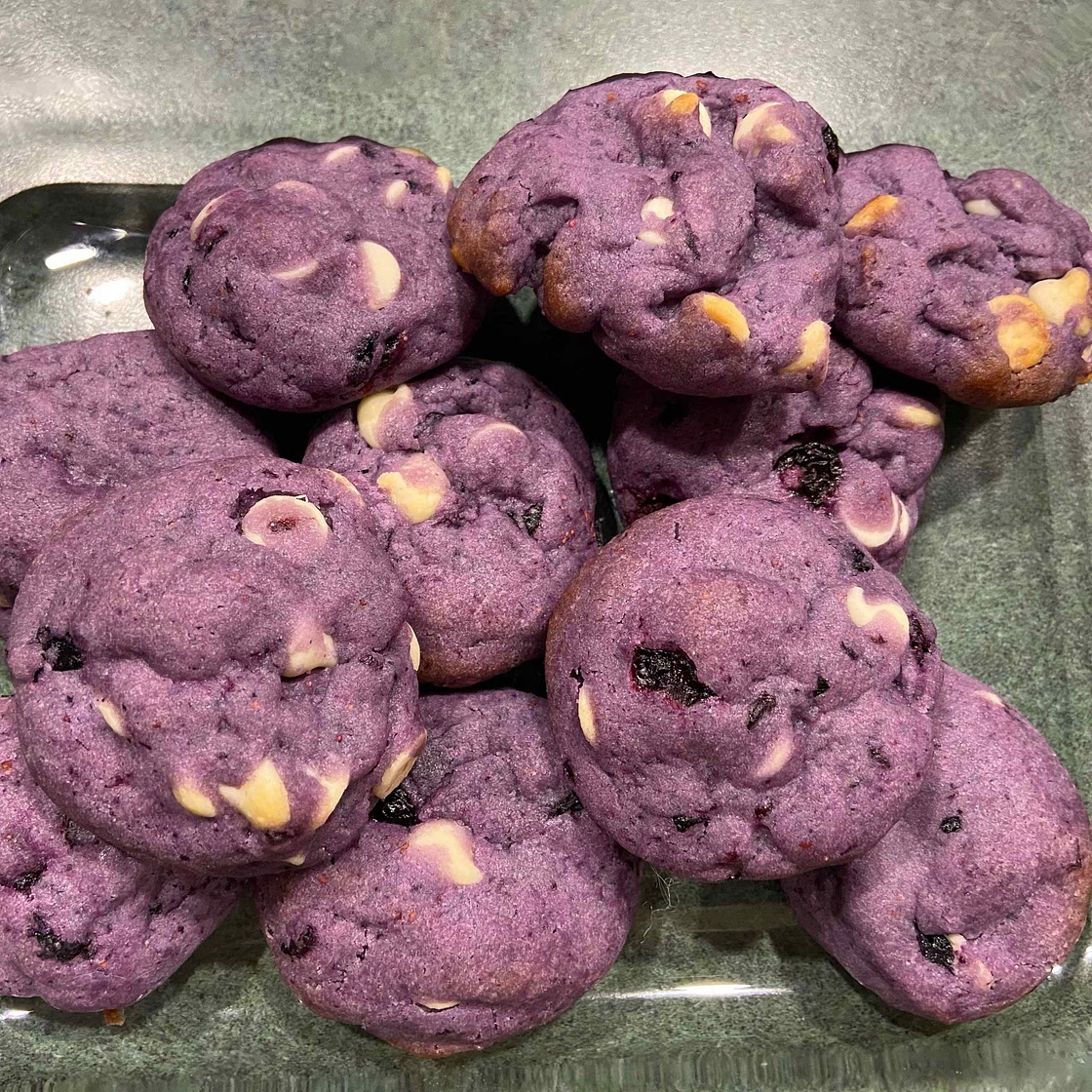 Blue(berry) Cookies | Vegan & Naturally Blue!