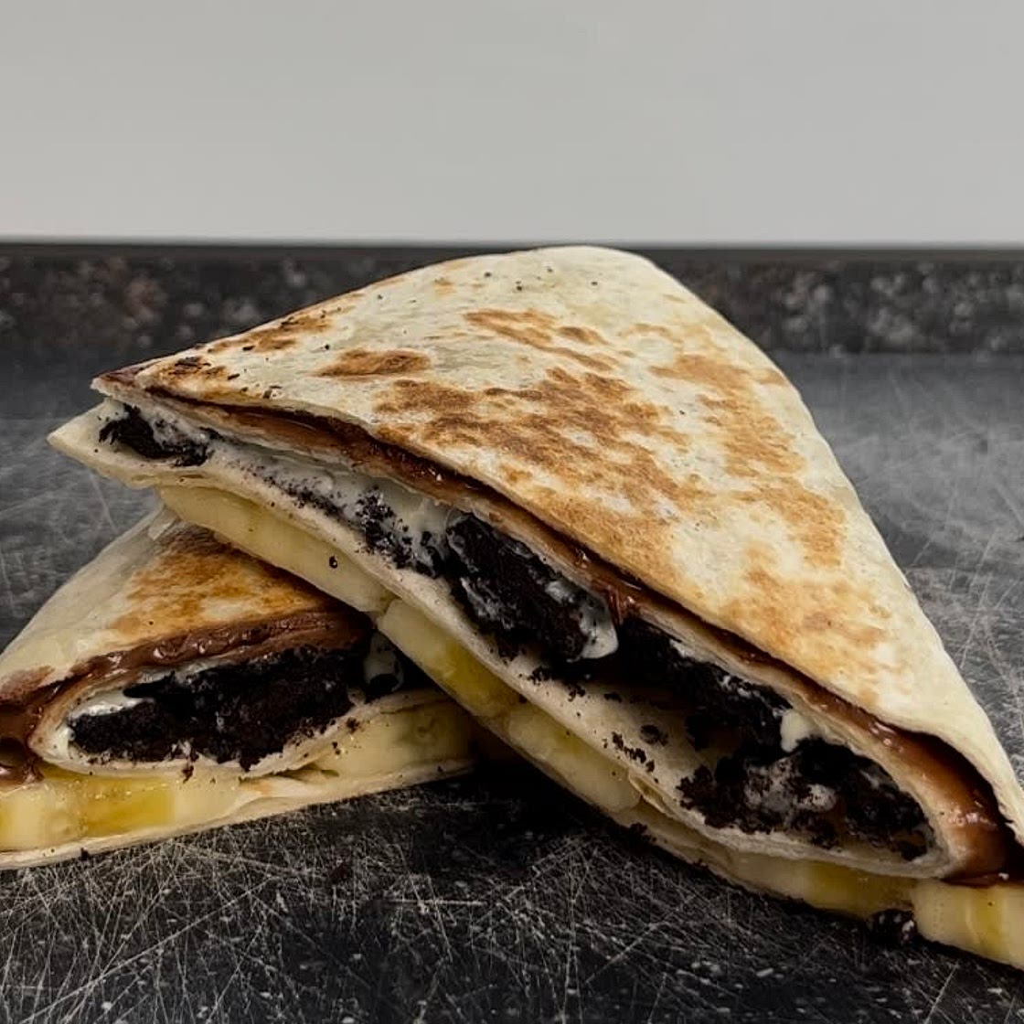 Black and white oreo wrap