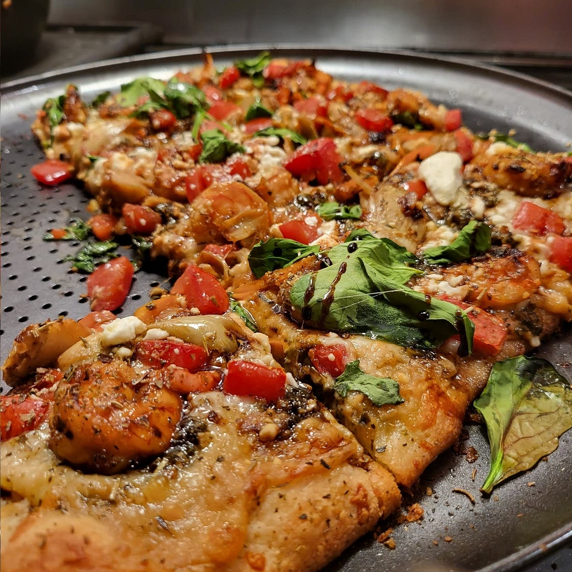 Shrimp Scampi Pizza